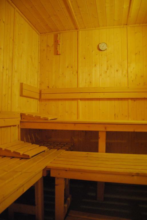 Hotel Les Combelles Châtel Kültér fotó