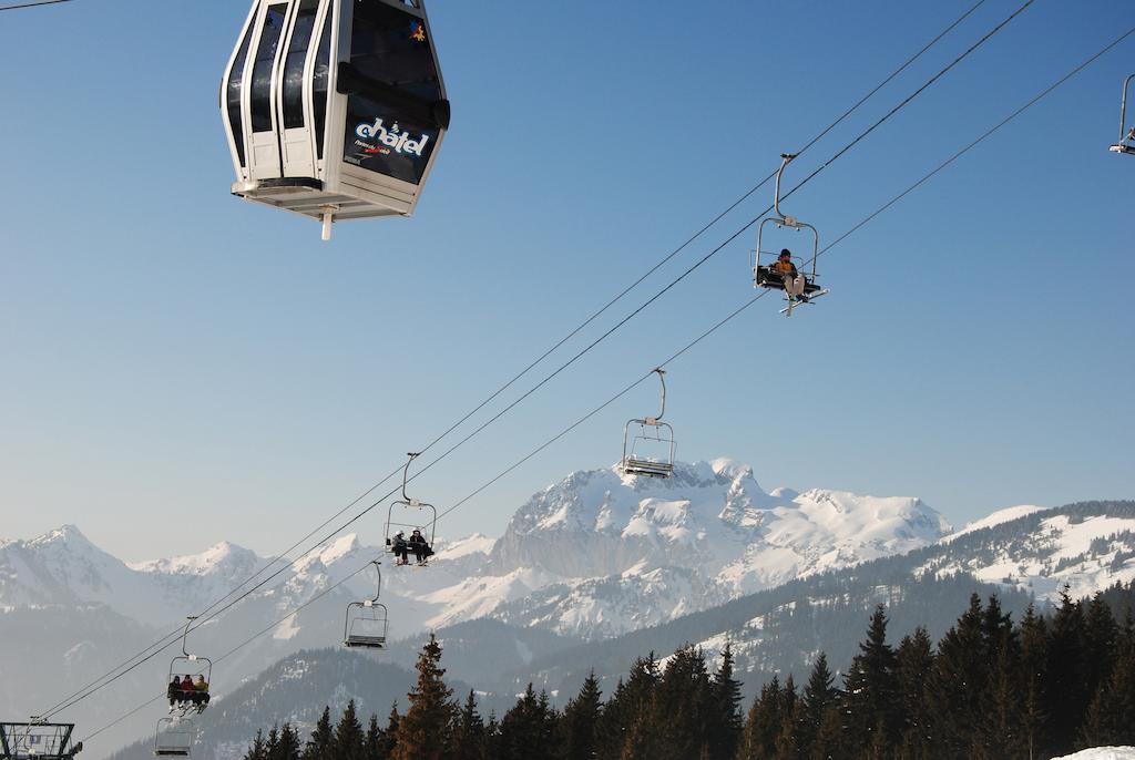 Hotel Les Combelles Châtel Kültér fotó
